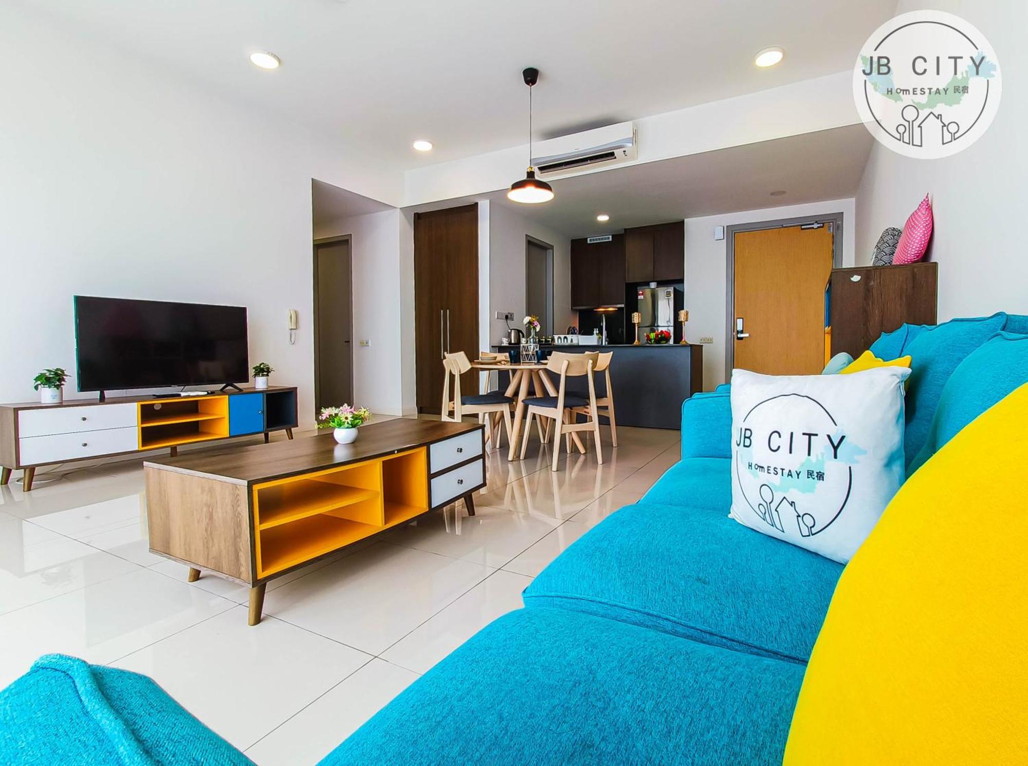 Grand Medini Suites By Rr Jbcity Nusajaya  Bagian luar foto